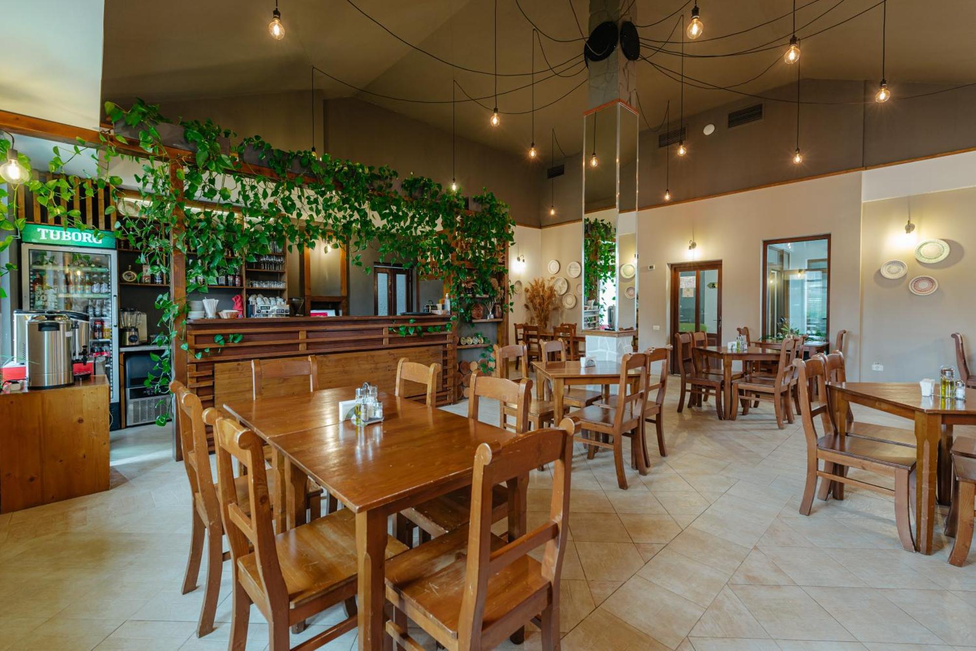 Casa Dinainte Spa Resort (Adults Only) Sălicea Buitenkant foto