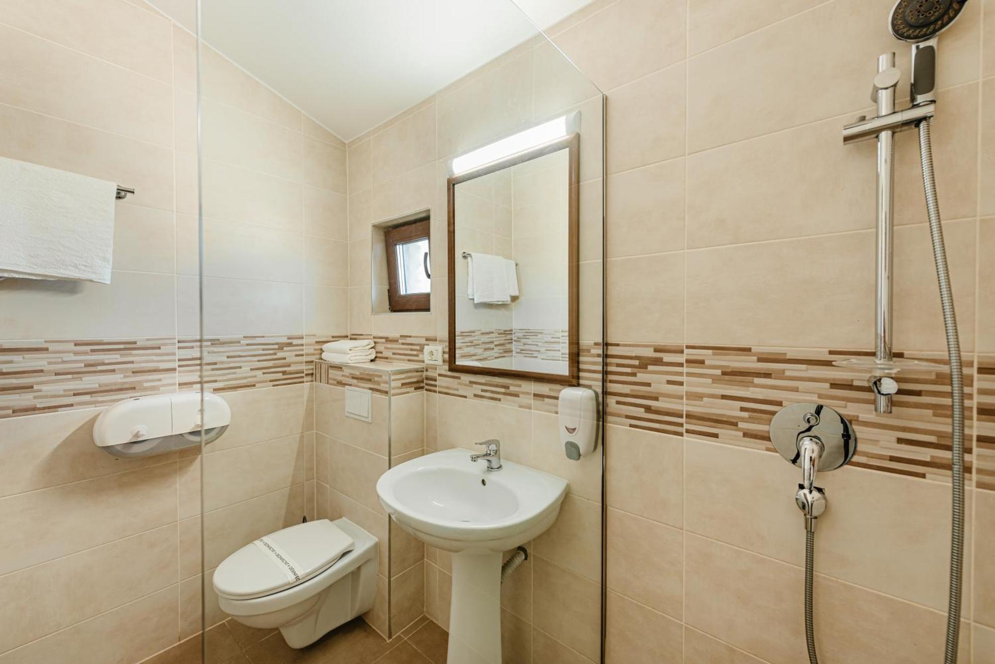 Casa Dinainte Spa Resort (Adults Only) Sălicea Buitenkant foto